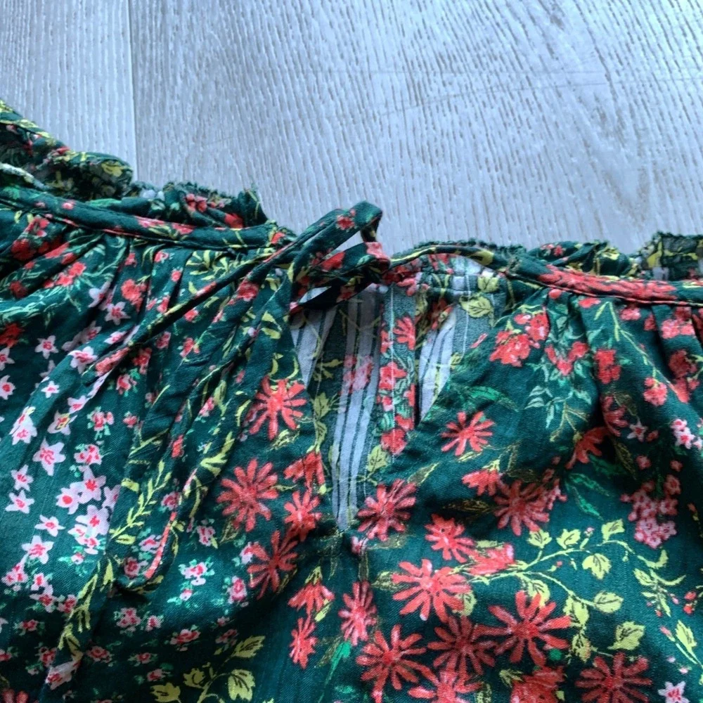 LOFT Women's Green Floral Smocked Off-Shoulder‎ Puff Sleeve Crop Top Blouse